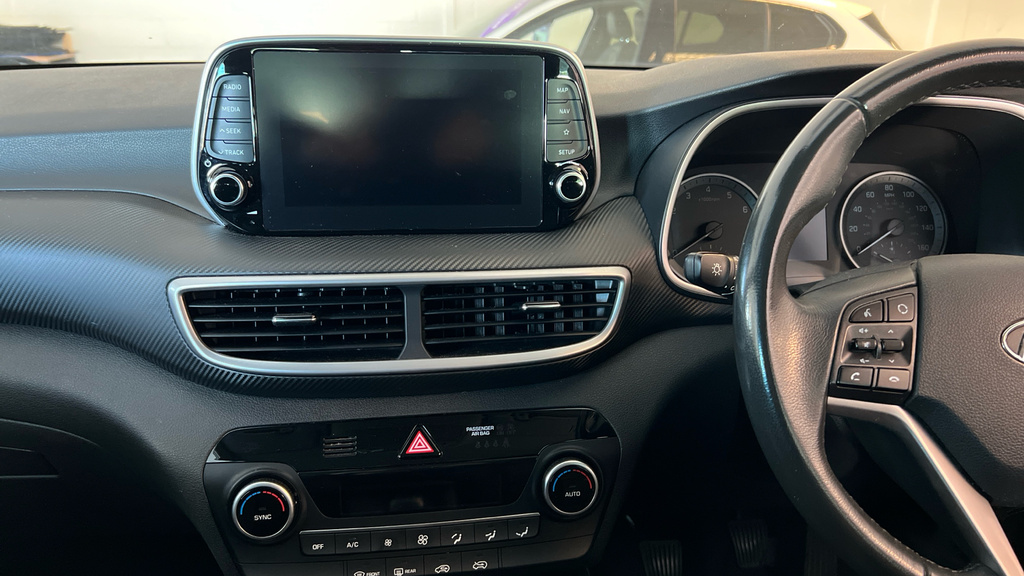 Hyundai Tucson 1.6 T-gdi Se Connect Euro 6 Ss Red #14