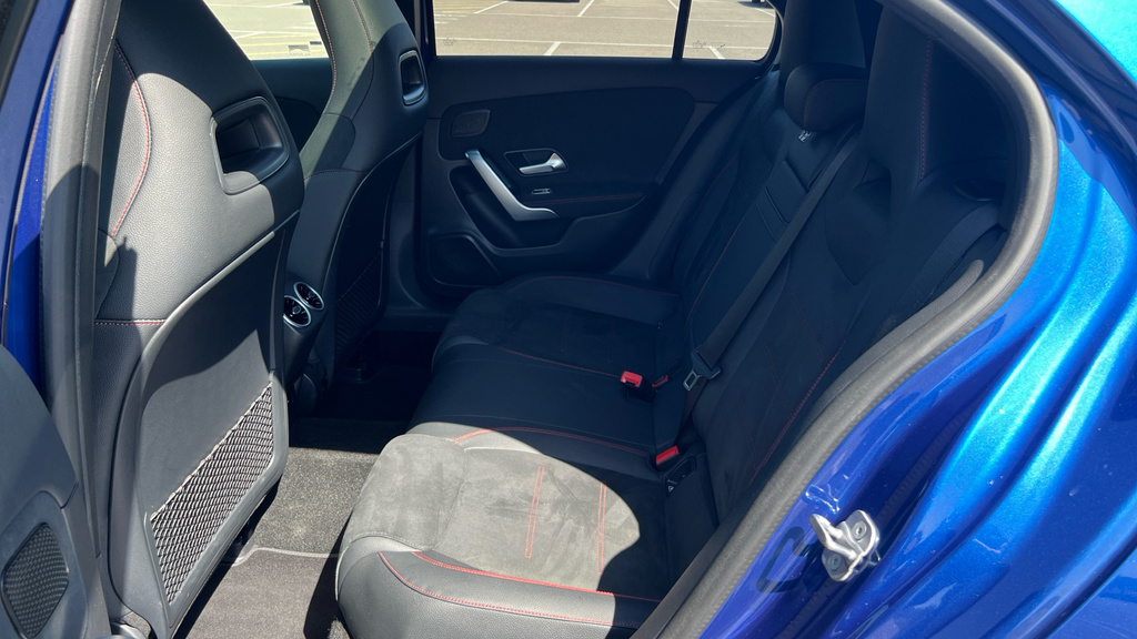 Mercedes-Benz A Class 1.3 A180h Mhev Sport Edition 7G-dct Euro 6 Ss 5 #20