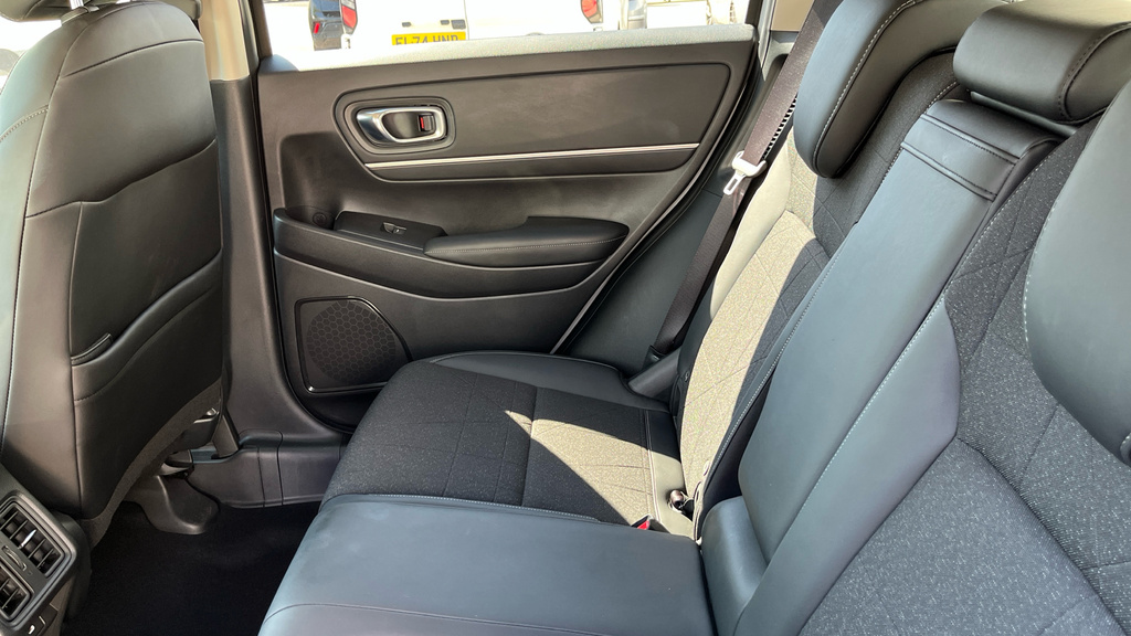 Honda Hr-V 1.5 H I-mmd Advance Style Suv Hybrid Cv Grey #15