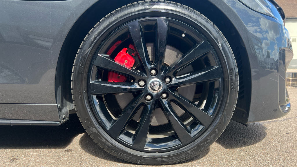 Jaguar XE 2.0 P300i Sport Saloon Awd Euro 6 Black #29