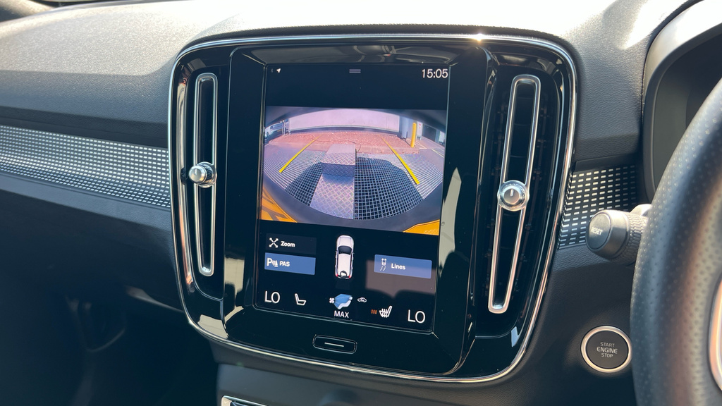 Volvo XC40 T3 Inscription Pro 1.5 163Ps White #15
