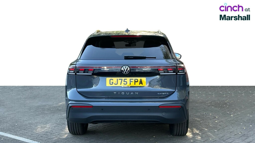 Volkswagen Tiguan 1.5 Tsi Ehybrid Match Dsg Grey #4