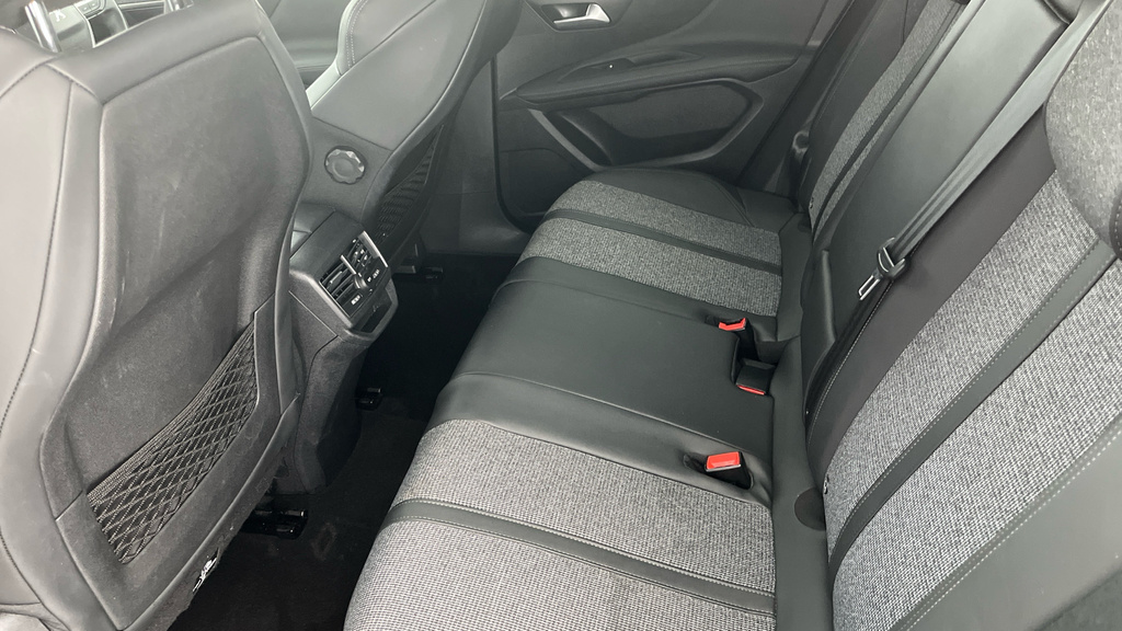Peugeot 3008 1.2 Puretech Allure Euro 6 Ss #22