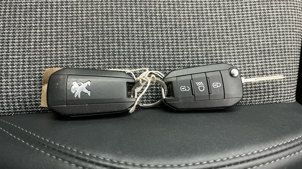 Peugeot 3008 1.2 Puretech Allure Euro 6 Ss #30