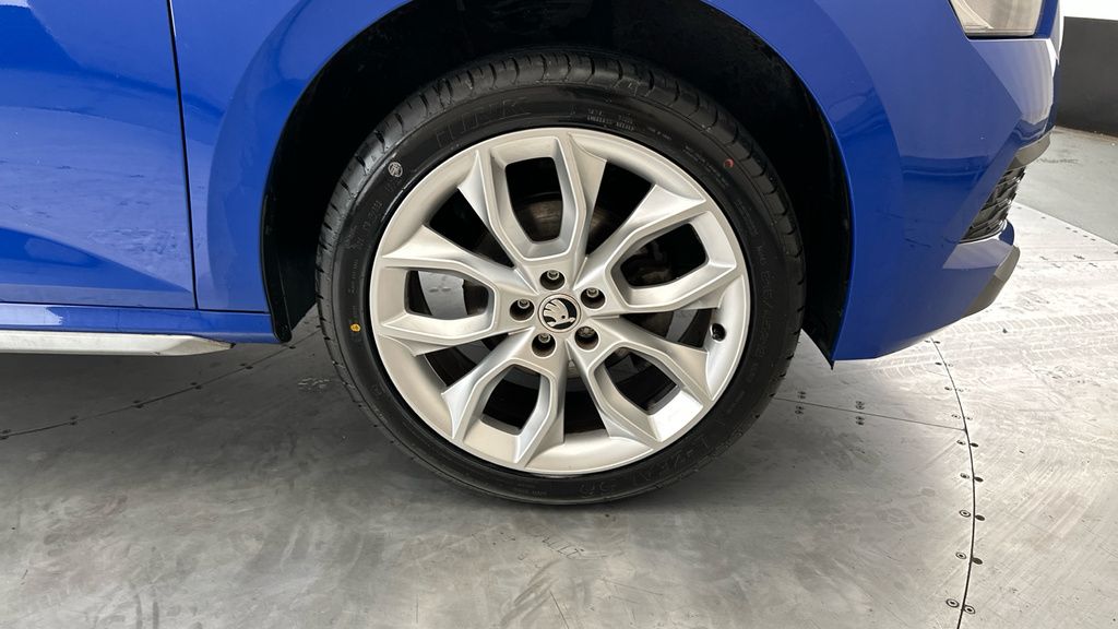 Skoda Kamiq Se Grey #26