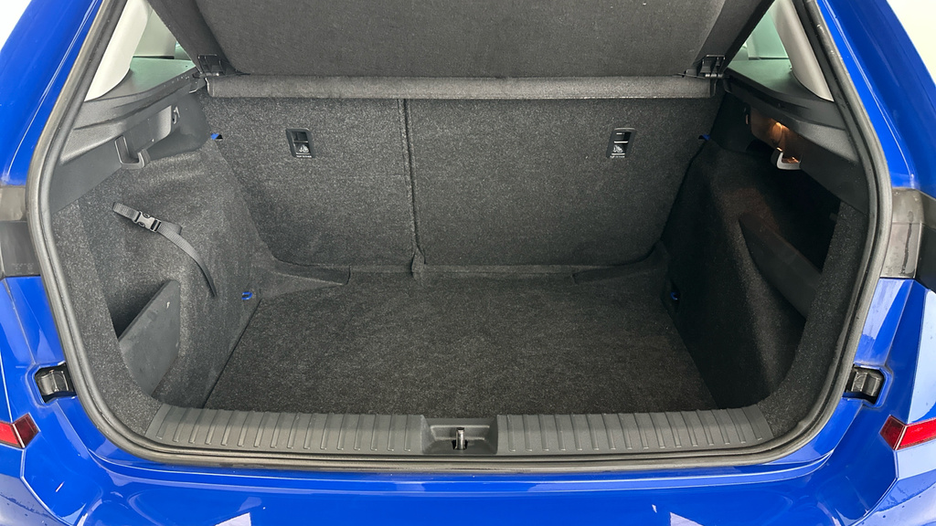 Skoda Kamiq Se Grey #21