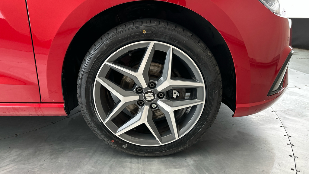 Seat Ibiza 1.0 Tsi 115 Fr Sport Ez Red #25