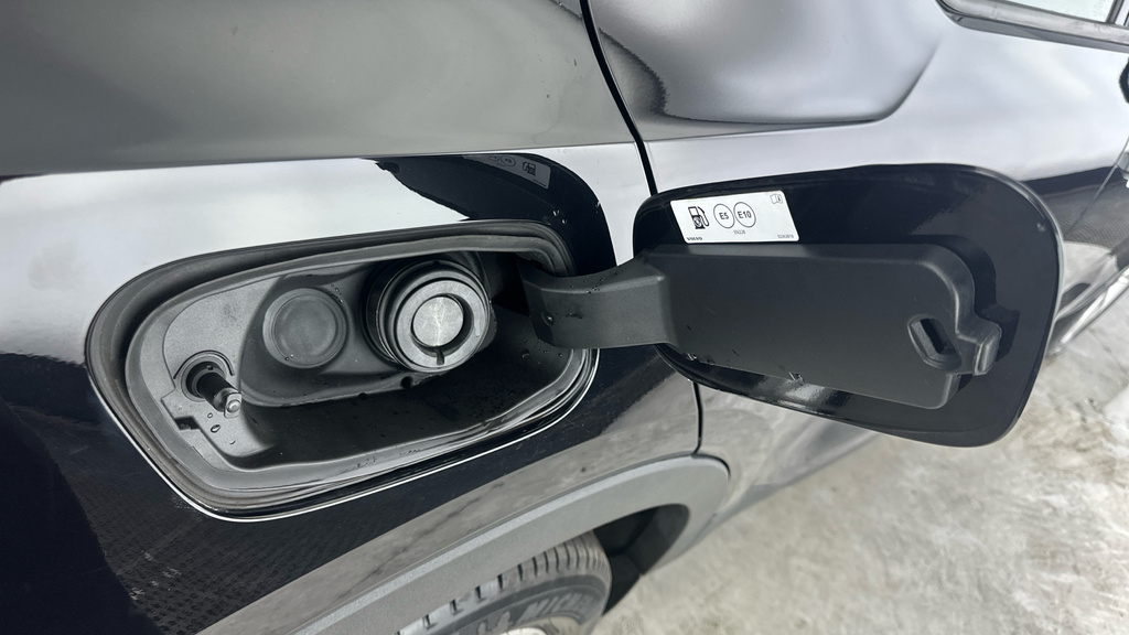 Volvo XC40 1.5H T4 Recharge 10.7Kwh Plus Suv Plug- Silver #30