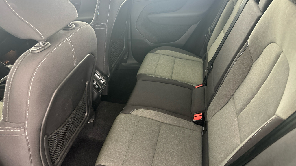 Volvo XC40 1.5H T4 Recharge 10.7Kwh Plus Suv Plug- Silver #23
