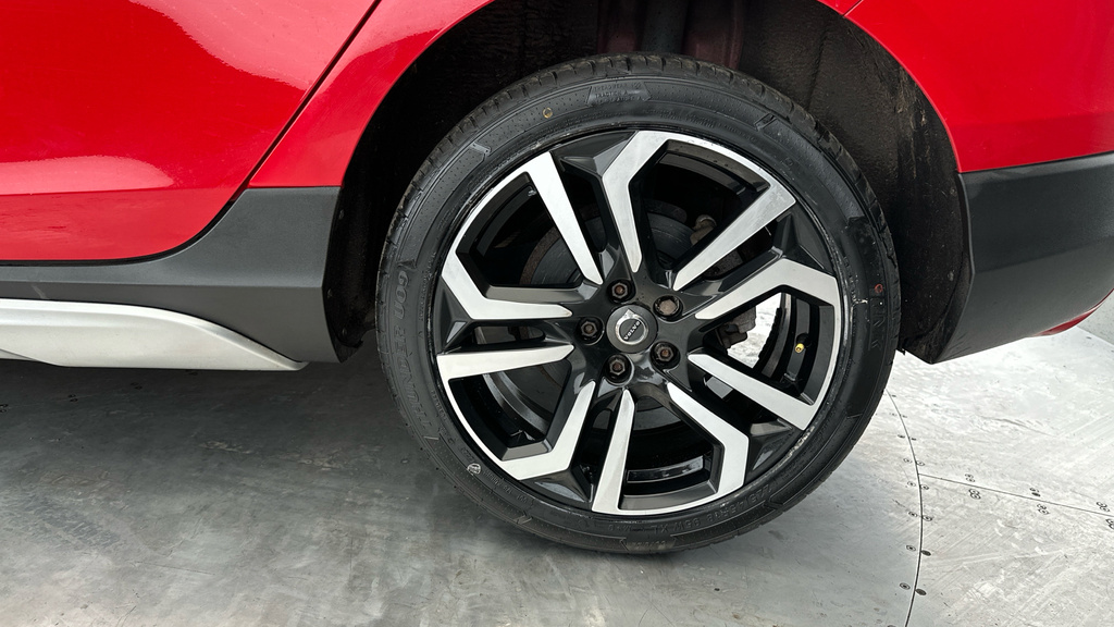 Volvo V40 Cross Country 2L Pro Silver #23