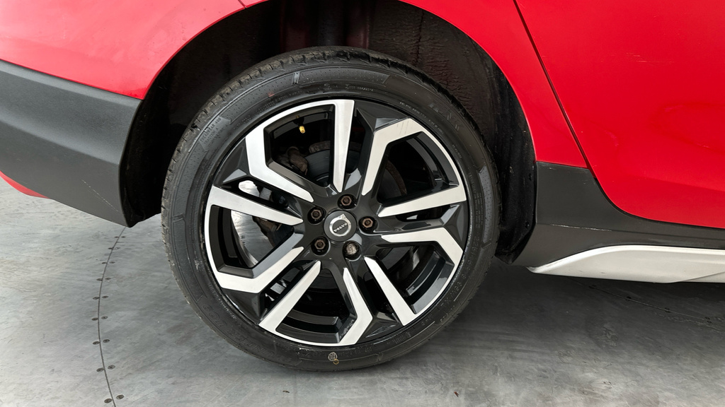 Volvo V40 Cross Country 2L Pro Silver #24