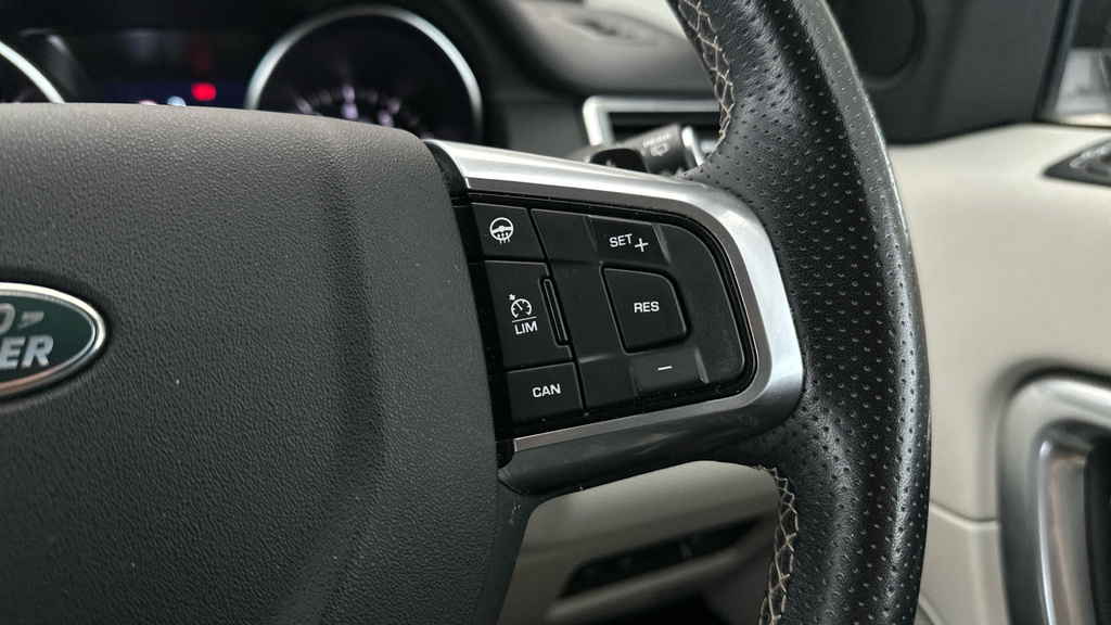Land Rover Discovery Sport Discovery Sport Se D Black #18