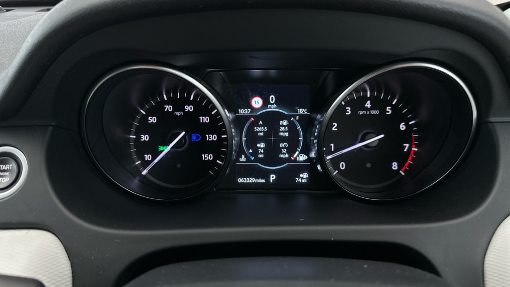 Land Rover Discovery Sport Discovery Sport Se D Black #21