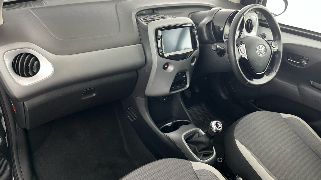 Toyota Aygo X Aygo X-play Vvt-i Red #14