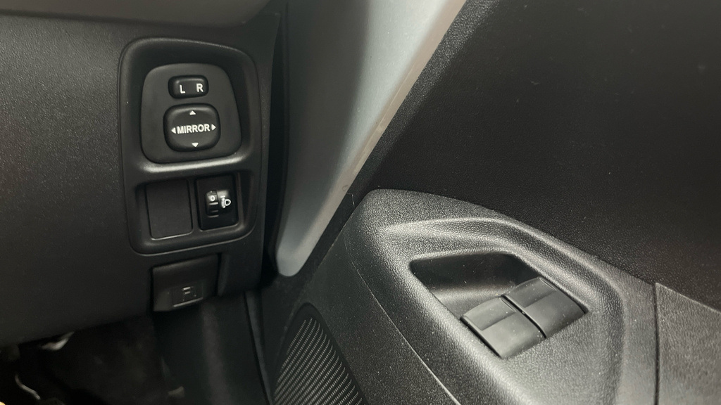 Toyota Aygo X Aygo X-play Vvt-i Red #10
