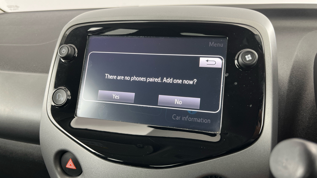 Toyota Aygo X Aygo X-play Vvt-i Red #16