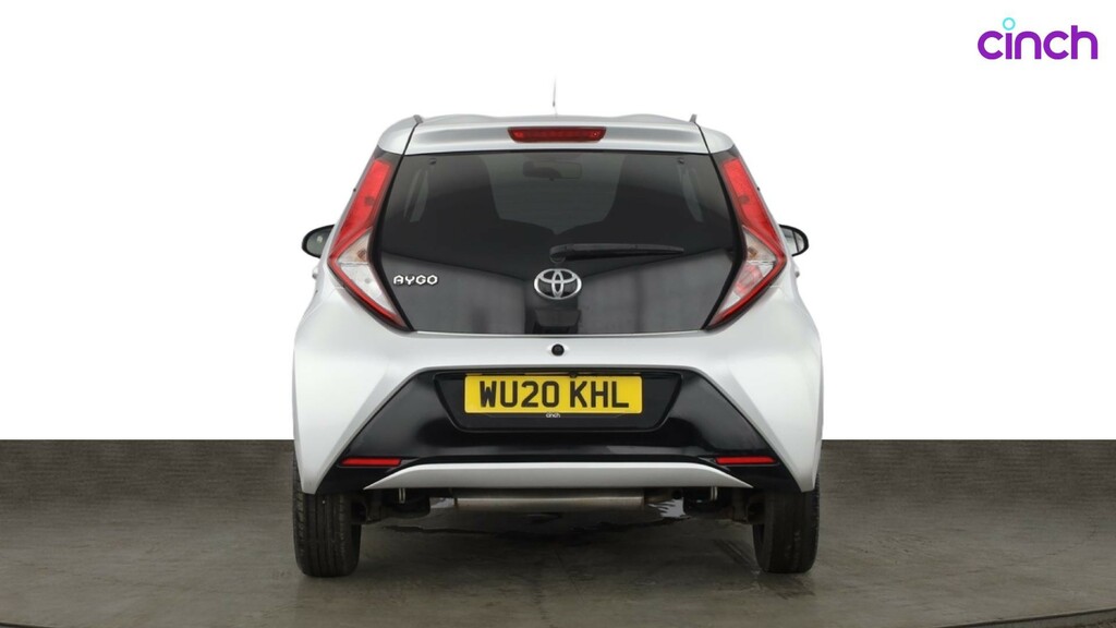 Toyota Aygo X Aygo X-play Vvt-i Red #4
