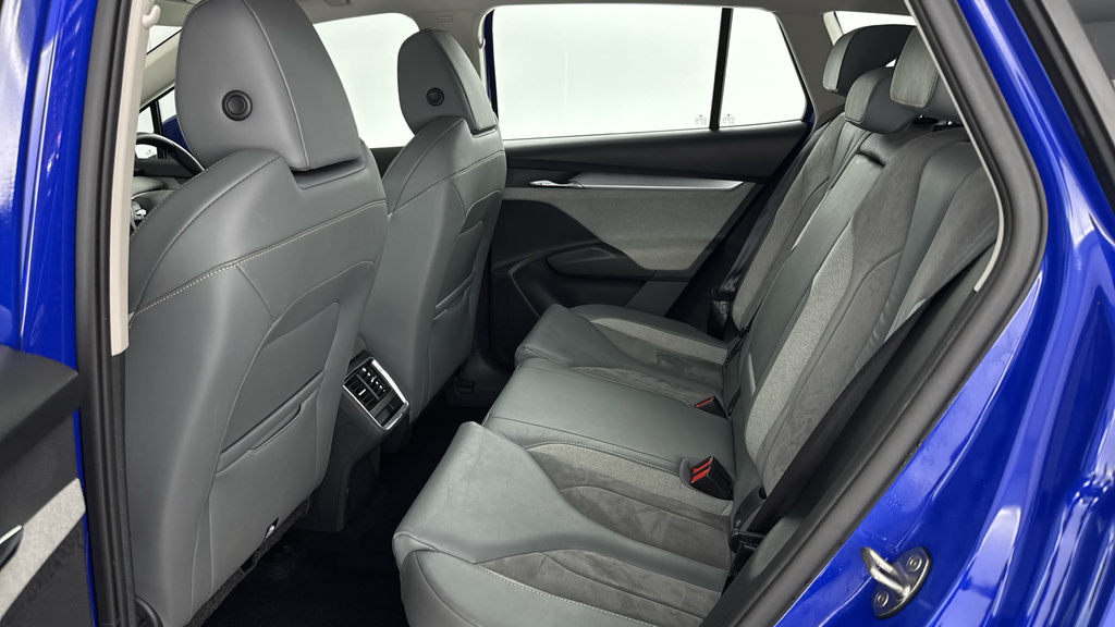 Skoda ENYAQ 220Kw Vrs 82Kwh 4X4 Green #14