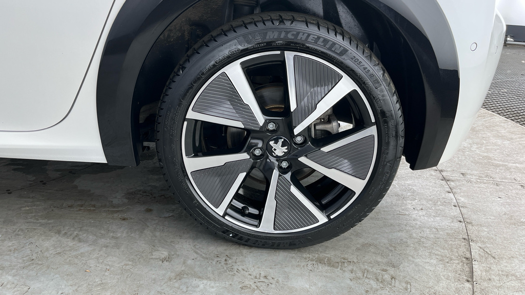 Peugeot e-208 50Kwh Gt Premium 7Kw Charger Black #27