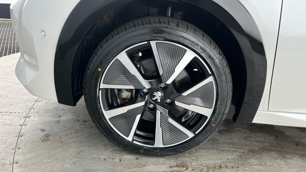 Peugeot e-208 50Kwh Gt Premium 7Kw Charger Black #26
