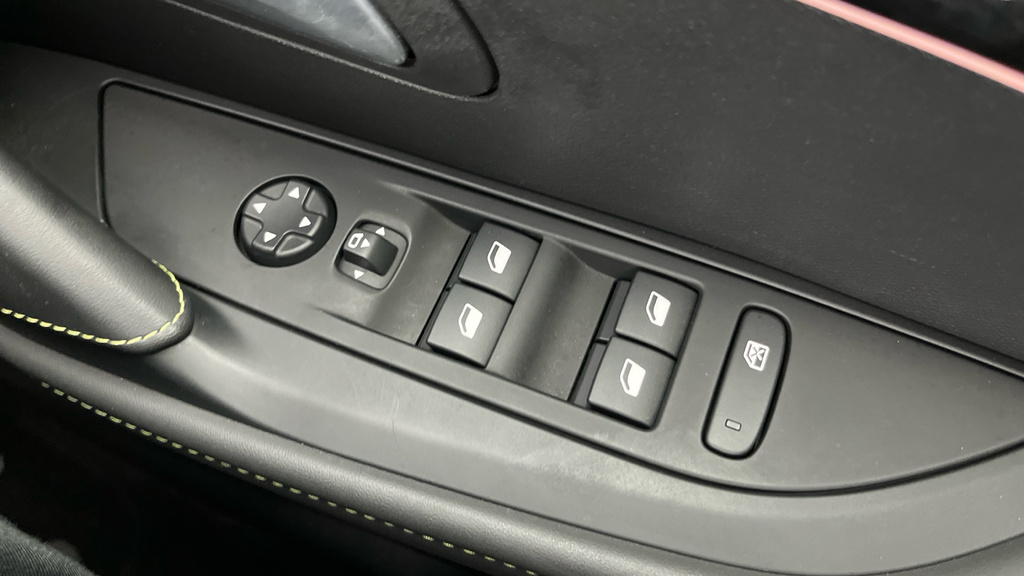 Peugeot e-208 50Kwh Gt Premium 7Kw Charger Black #13