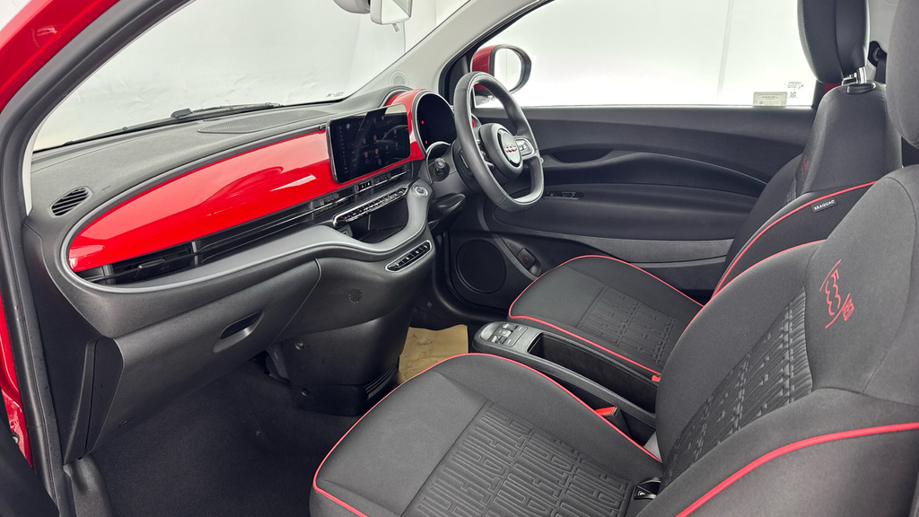 Fiat 500E Fiat 500E La Prima 87Kw 42Kwh Green #10
