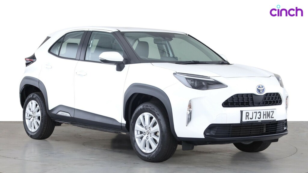 Toyota Yaris Cross Icon White #1