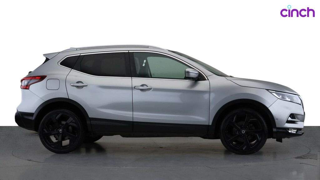 Nissan Qashqai 1.3 Dig-t Acenta Premium Dct Euro 6 Ss Black #2