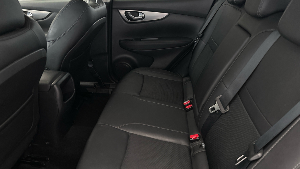 Nissan Qashqai 1.3 Dig-t Acenta Premium Dct Euro 6 Ss Black #21