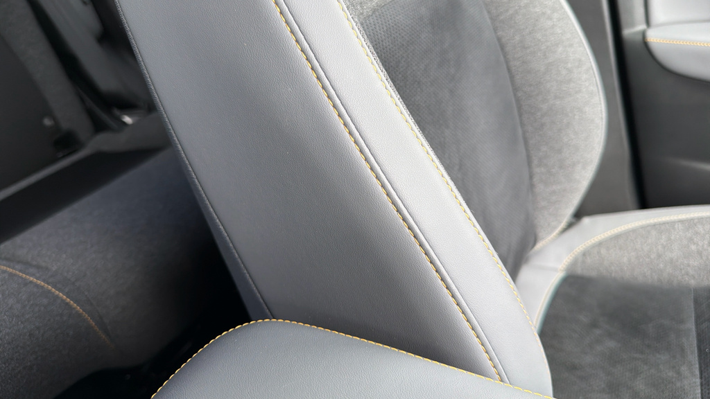 Honda Jazz Jazz 1.5 I-mmd Hybrid Advance Sport Ecvt Grey #39