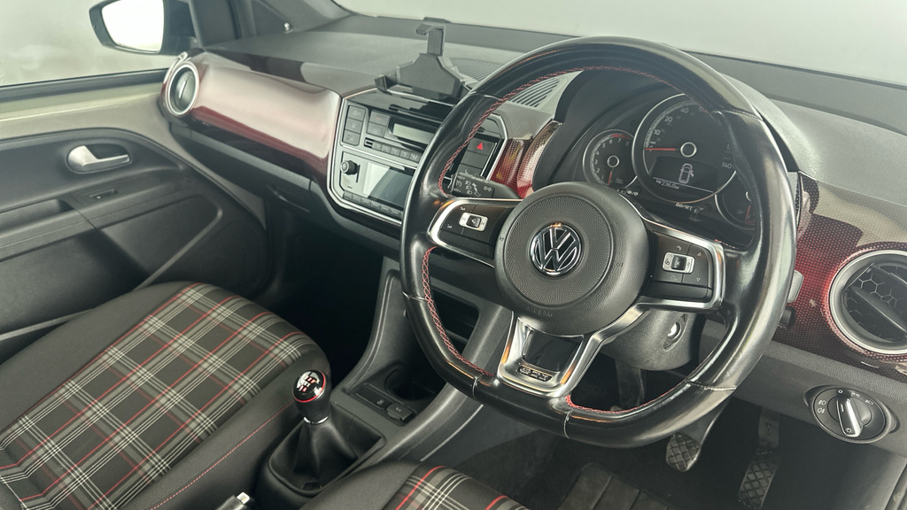 Volkswagen Up Gti Hatchback Euro 6 Ss 115 Red #8