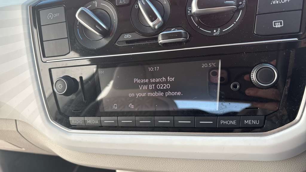 Volkswagen Up Volkswagen Up 1.0 65Ps 5-Speed White #32