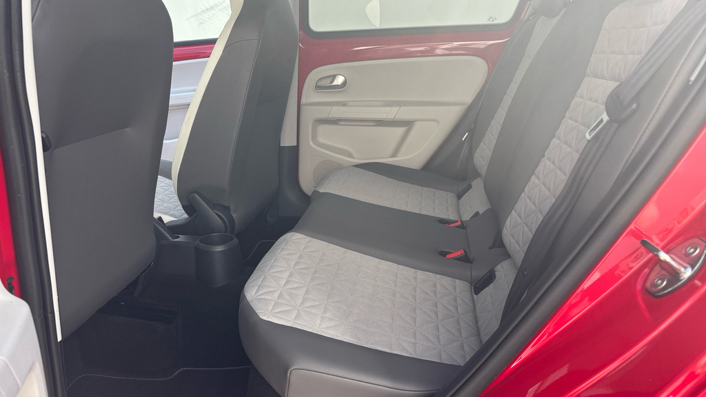 Volkswagen Up Volkswagen Up 1.0 65Ps 5-Speed White #16