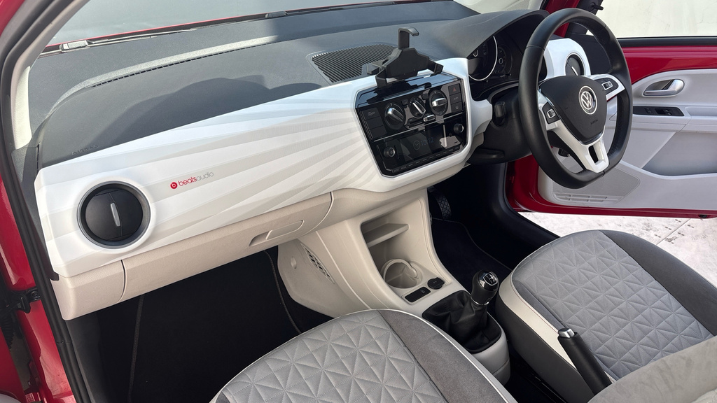 Volkswagen Up Volkswagen Up 1.0 65Ps 5-Speed White #10