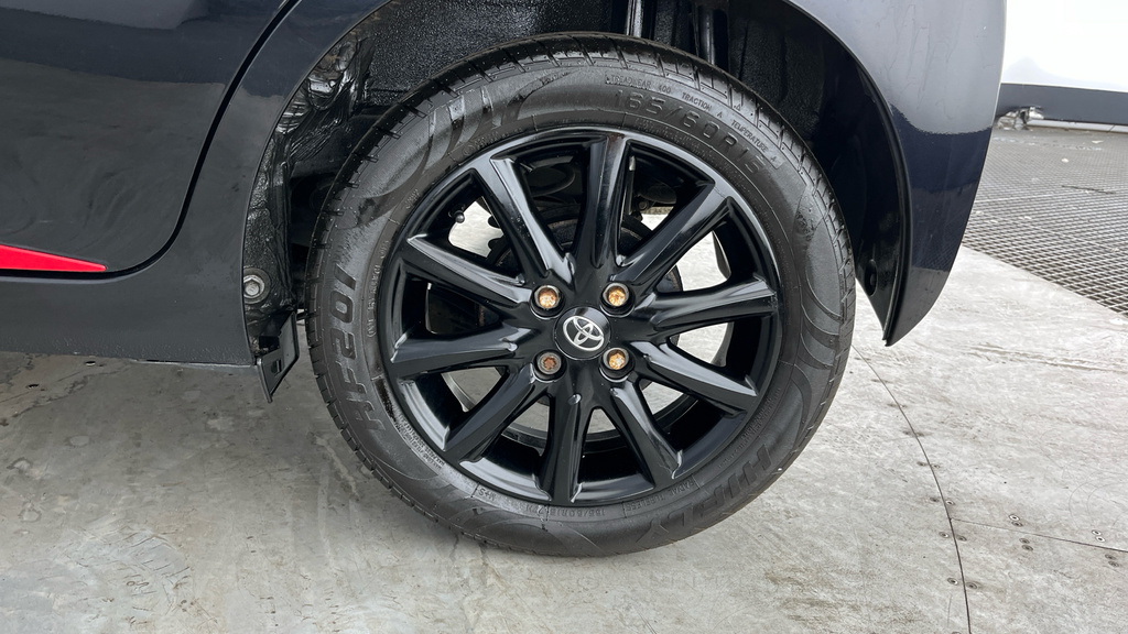 Toyota Aygo X Aygo X-play Vvt-i Cvt White #23