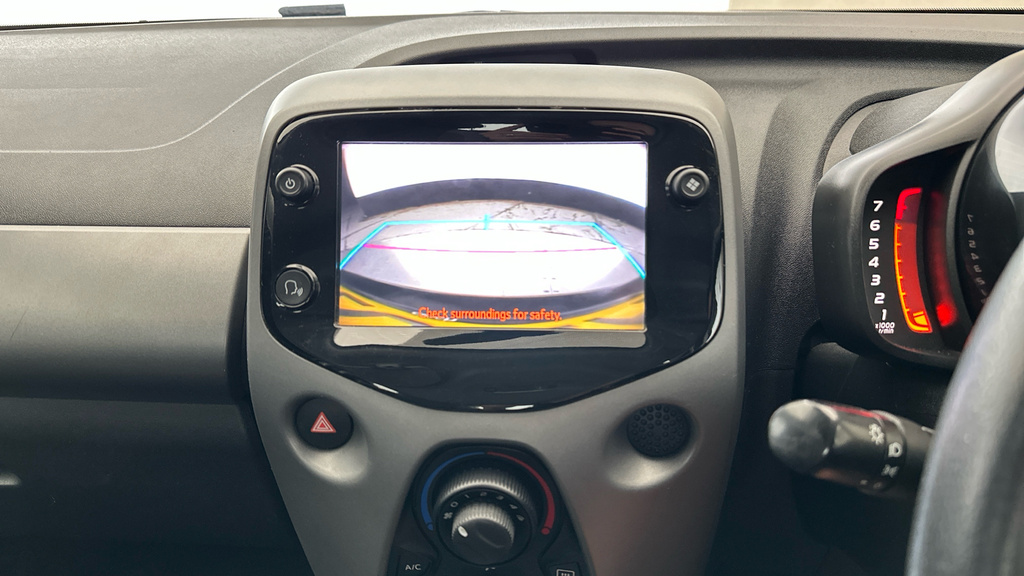 Toyota Aygo X 1.0 Vvt-i X-trend X-shift Euro 6 Safety Sense #15