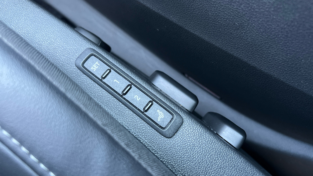 Skoda ENYAQ 210Kw 85X Sportline Plus 82Kwh 4X4 Blue #43