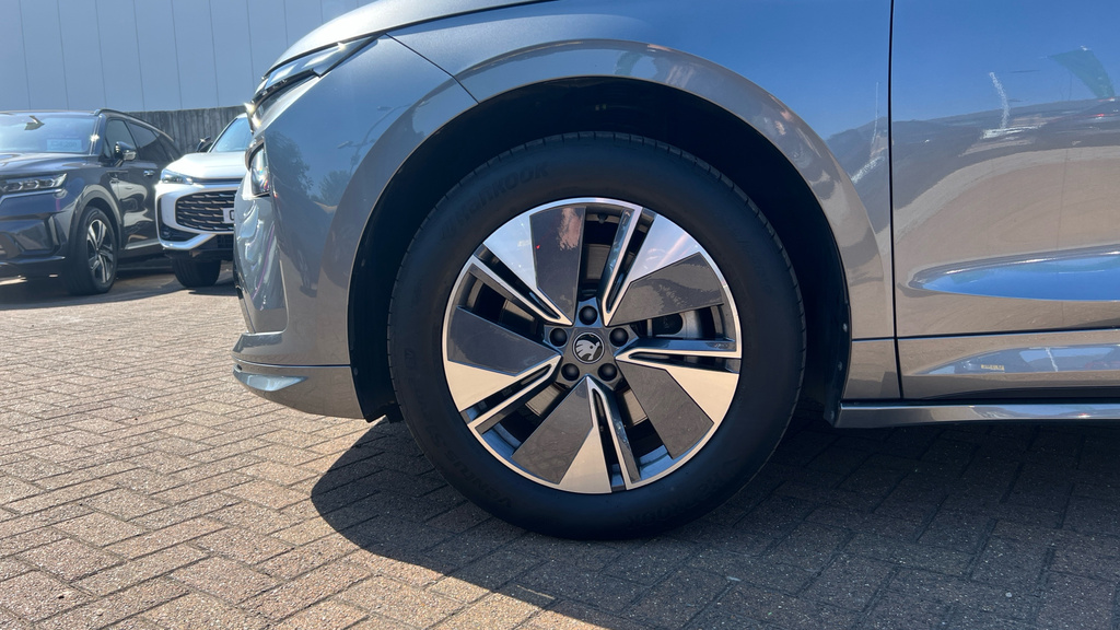 Skoda ENYAQ 210Kw 85X Sportline Plus 82Kwh 4X4 Blue #19