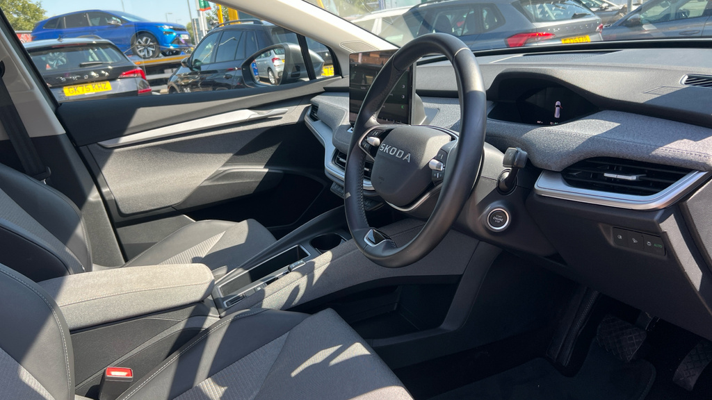 Skoda ENYAQ 210Kw 85X Sportline Plus 82Kwh 4X4 Blue #28