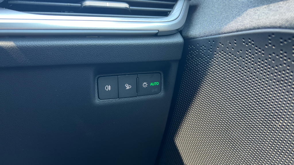 Skoda ENYAQ 210Kw 85X Sportline Plus 82Kwh 4X4 Blue #33