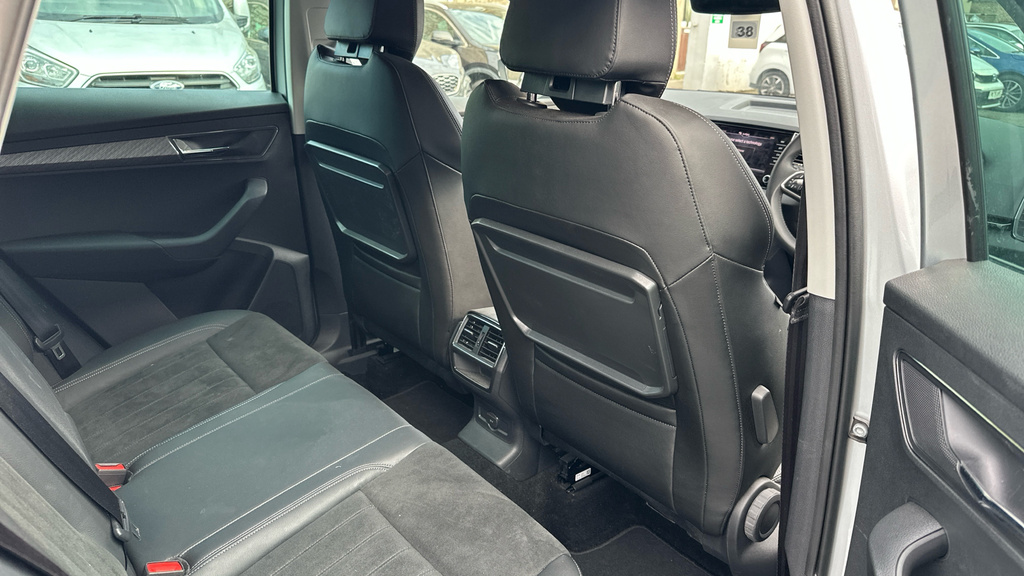 Skoda Karoq 2.0 Tdi 150 Sportline 4X4 Dsg Grey #36