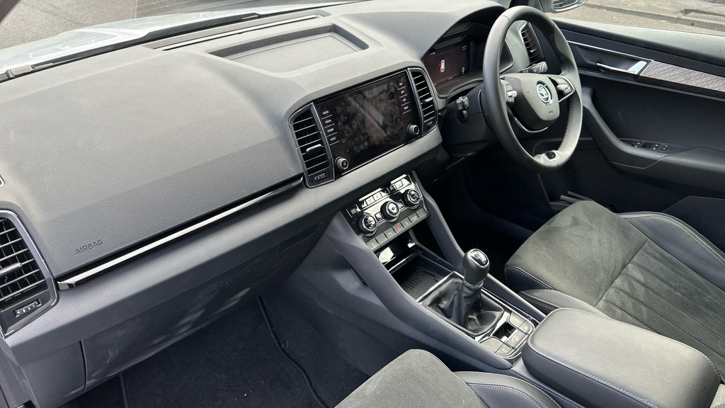 Skoda Karoq 2.0 Tdi 150 Sportline 4X4 Dsg Grey #10