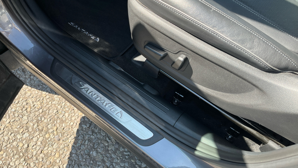 Hyundai Santa Fe 1.6 Tgdi Hybrid Ultimate 4Wd Grey #22