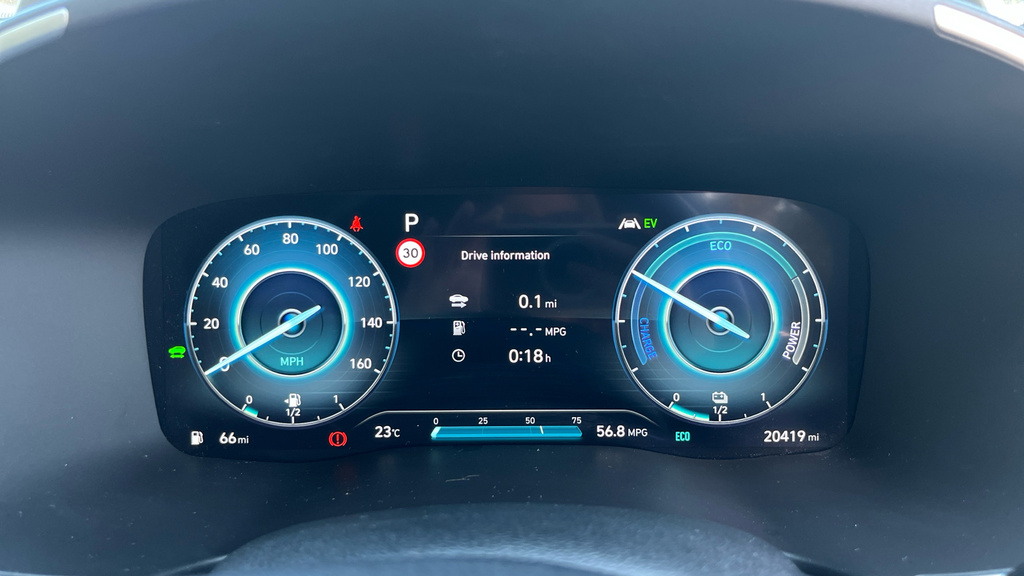 Hyundai Santa Fe 1.6 Tgdi Hybrid Ultimate 4Wd Grey #17