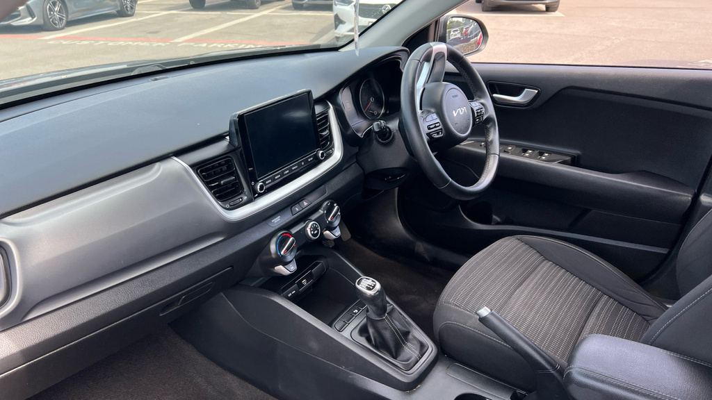 Kia Stonic 1.0 T-gdi Mhev Gt-line Suv Hybrid Manua White #10