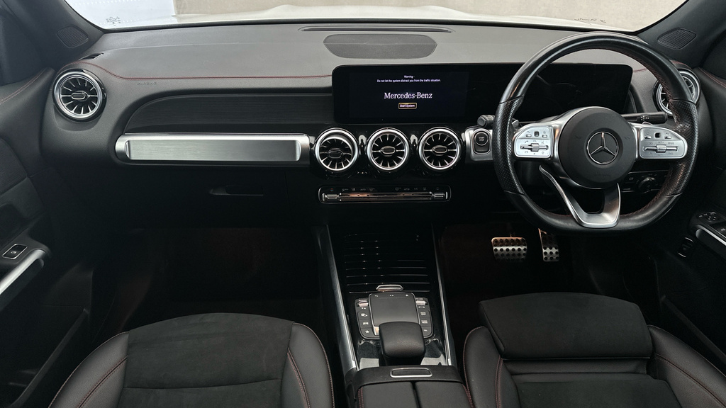 Mercedes-Benz EQB 350 4M 215Kw Amg Line Executive 66.5Kwh At Black #14