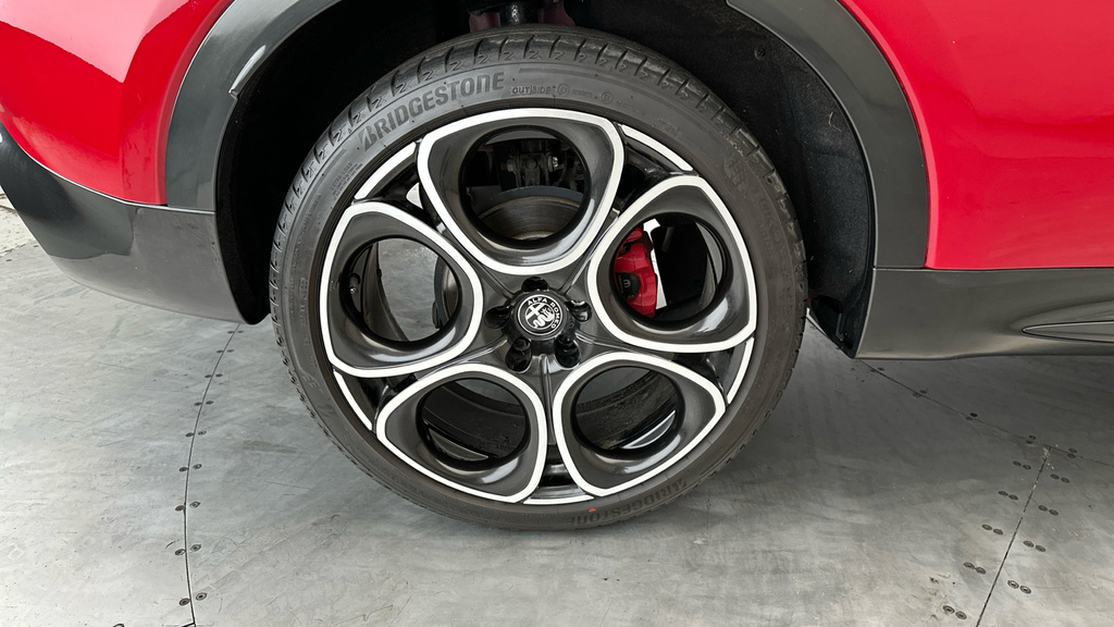 Alfa Romeo Tonale 1.5 Vgt Mhev Ti Suv Hybrid Dct Euro 6 #25