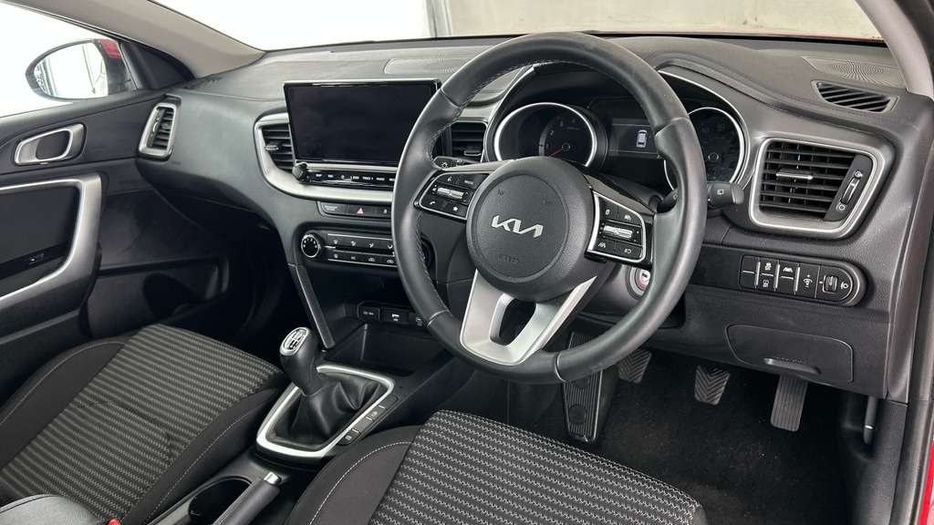 Kia Ceed 1.5 T-gdi 3 Sportswagon Dct Euro 6 Ss Black #10