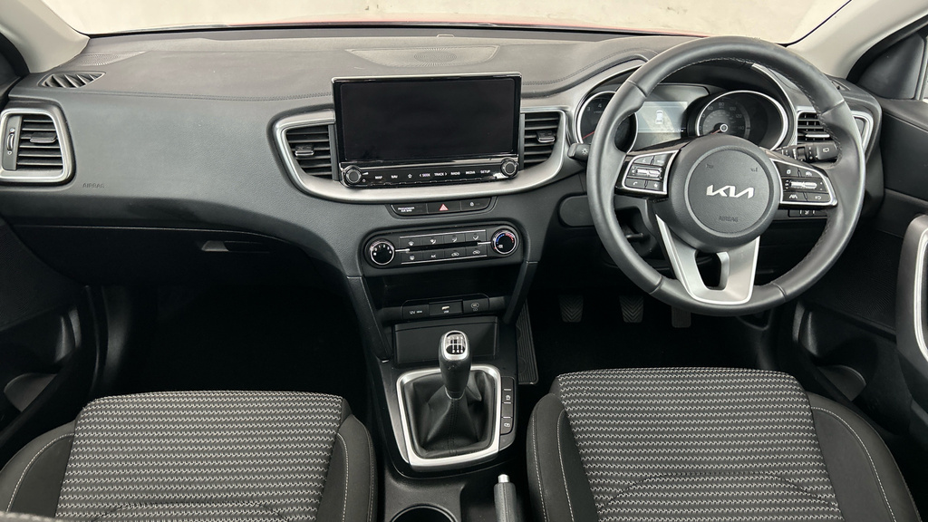 Kia Ceed 1.5 T-gdi 3 Sportswagon Dct Euro 6 Ss Black #14
