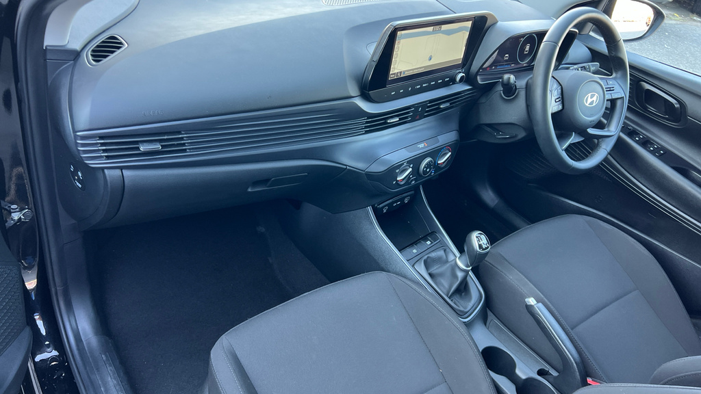 Hyundai I20 1.0 T-gdi Premium Hatchback Euro White #13